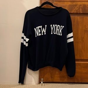 Brandy Melville Black and White Crew Neck Sweater ASO Taylor Swift